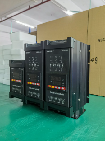 歐姆龍大功率繼電器G7L-2A-P-PV DC12V，太陽(yáng)能發(fā)電系統(tǒng)中可靠的 “電力樞紐”